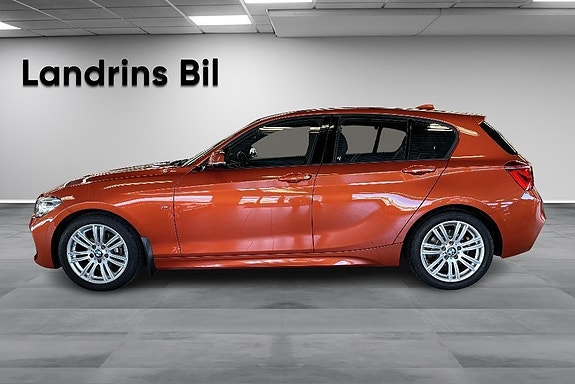 BMW 118i 4 of 18
