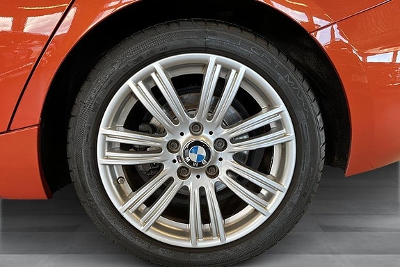 BMW 118i 18 of 18