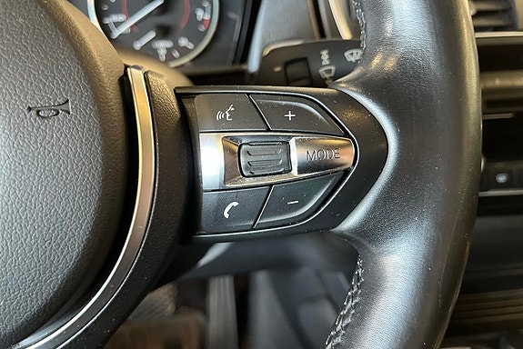 BMW 118i 17 of 18