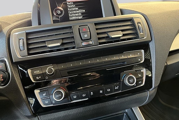 BMW 118i 13 of 18