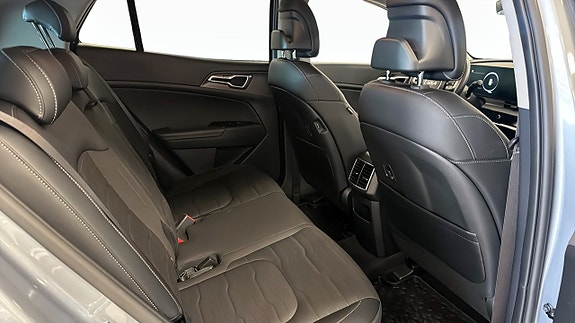 Kia Sportage 5 of 13