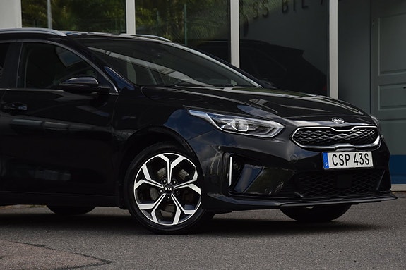 Kia Ceed 3 of 25