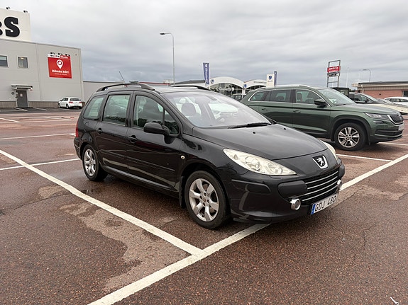Peugeot 307 2 of 4
