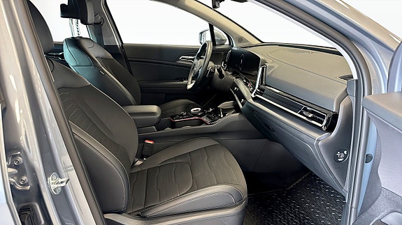 Kia Sportage 3 of 14