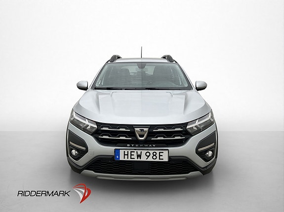 Dacia Sandero Stepway 2 of 30