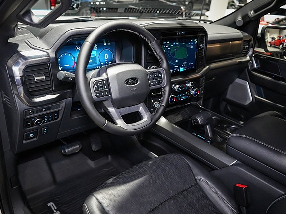 Ford F-150 11 of 26