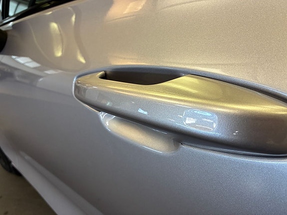Volvo V60 14 of 23