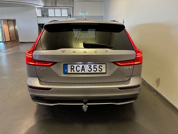 Volvo V60 7 of 23