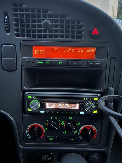 Saab 9-5 8 of 8