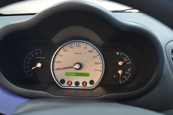 Hyundai i10 9 of 14
