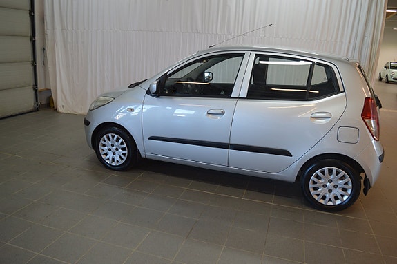 Hyundai i10 7 of 14