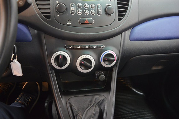 Hyundai i10 11 of 14