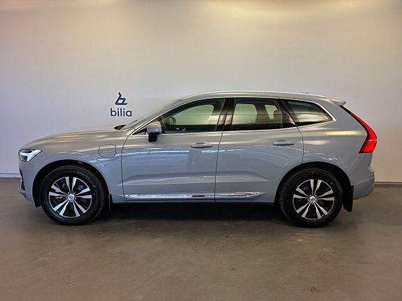 Volvo XC60 3 of 23
