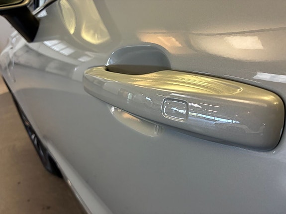 Volvo XC60 14 of 23