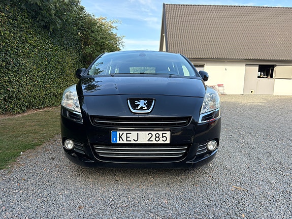 Peugeot 5008 4 of 7