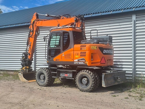 Doosan DX 165 W-5 -21 inkl Kärra / Redskap /stödbensbrygg 2 of 10