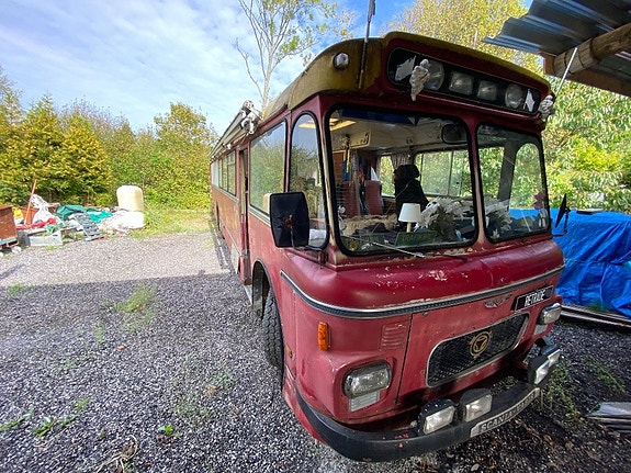 Scania Vabis husbuss/ Veteranbuss ombyggd med komplett bodel 2 of 5