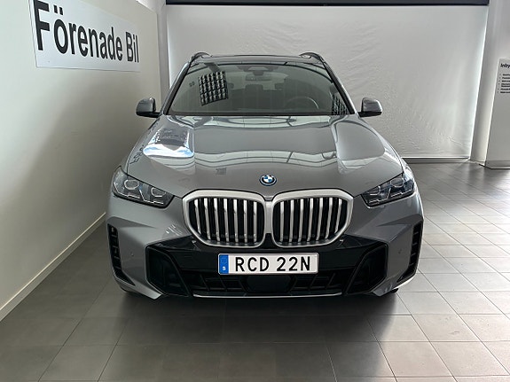 BMW X5 2 of 17