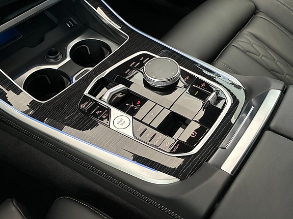 BMW X5 9 of 17