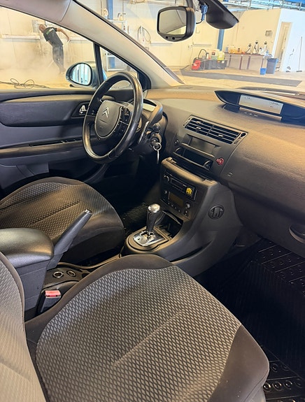 Citroen C4 5 of 7