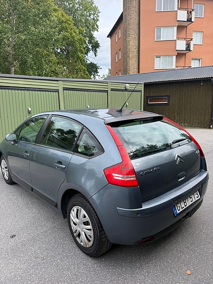 Citroen C4 2 of 7