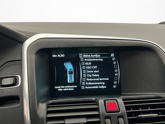 Volvo XC60 27 of 30
