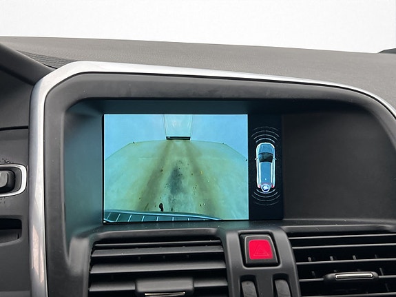 Volvo XC60 28 of 30