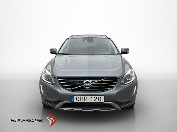 Volvo XC60 2 of 30