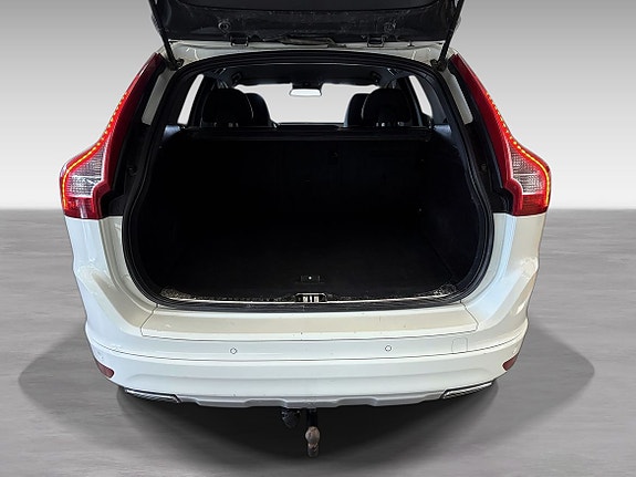 Volvo XC60 12 of 13