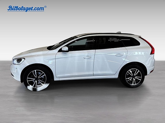Volvo XC60 8 of 13