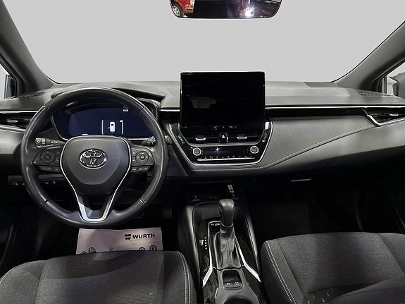 Toyota Corolla 12 of 21