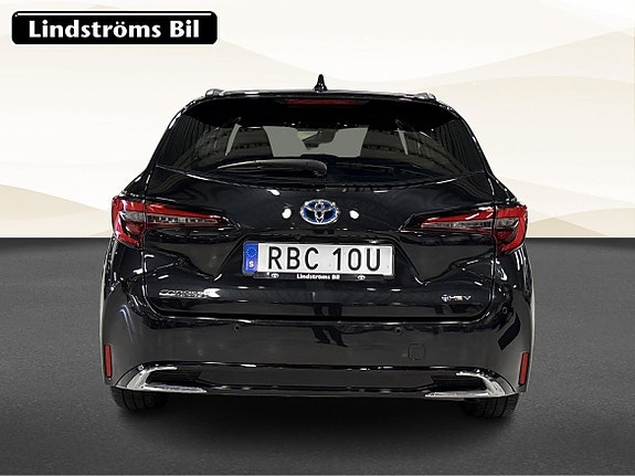 Toyota Corolla 8 of 21