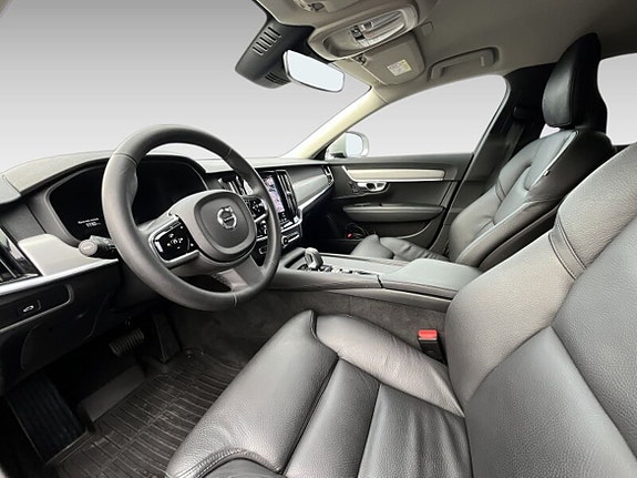 Volvo V90 Cross Country 10 of 20