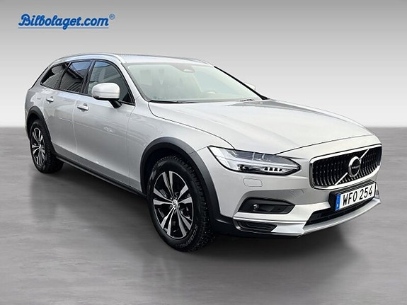 Volvo V90 Cross Country 3 of 20