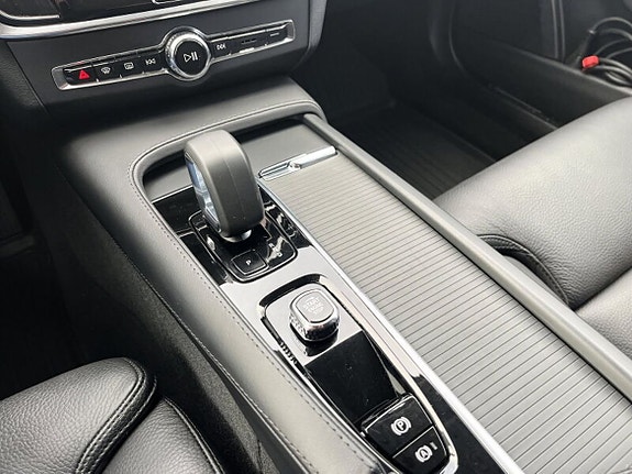 Volvo V90 Cross Country 19 of 20
