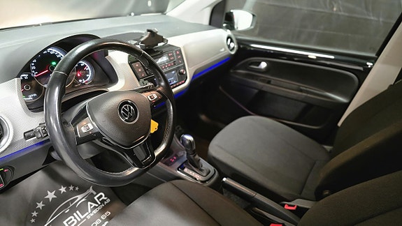 Volkswagen e-Up! 9 of 30