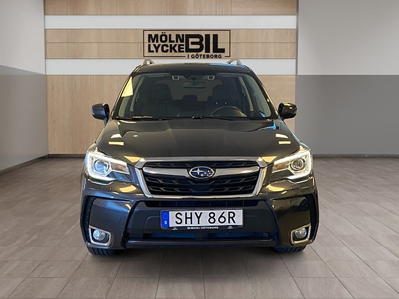 Subaru Forester 9 of 16