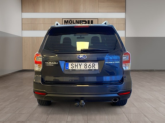 Subaru Forester 7 of 16