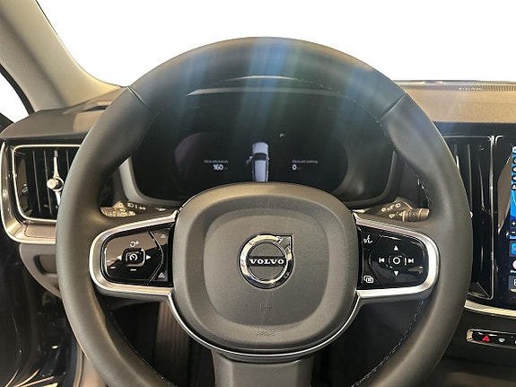 Volvo V60 11 of 19
