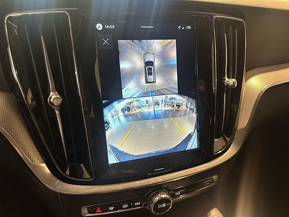 Volvo V60 14 of 19