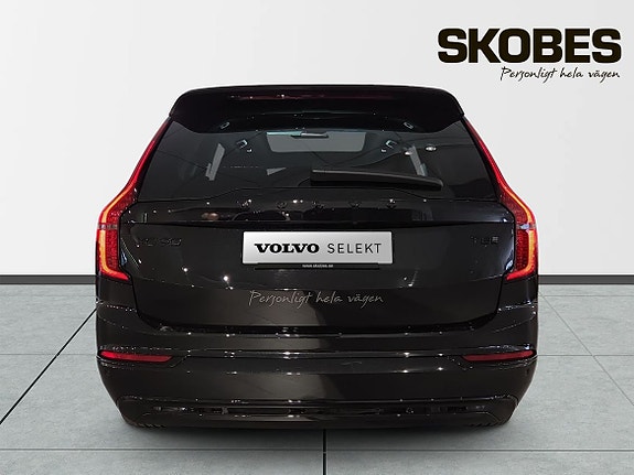Volvo XC90 7 of 24