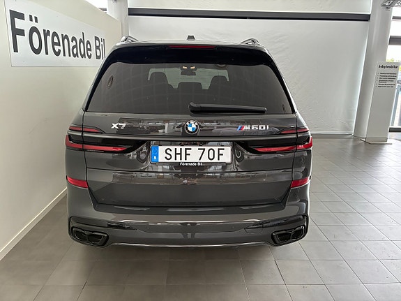 BMW X7 15 of 17