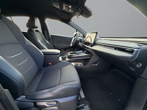 Toyota C-HR 8 of 26