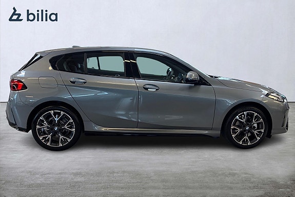 BMW 120 16 of 19