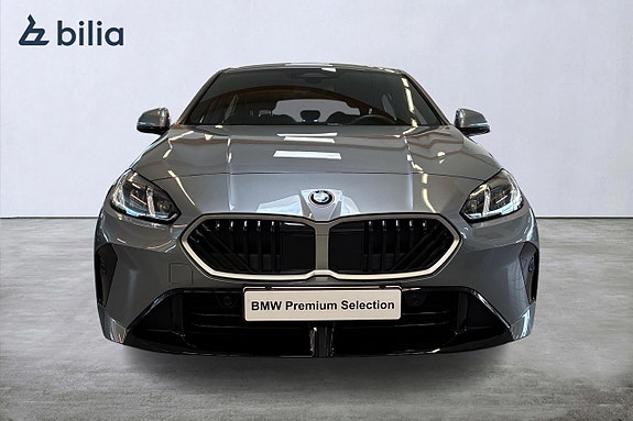 BMW 120 5 of 19