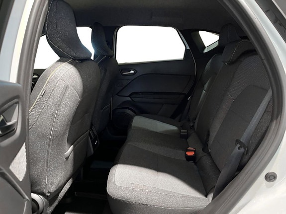 Renault Captur 10 of 22