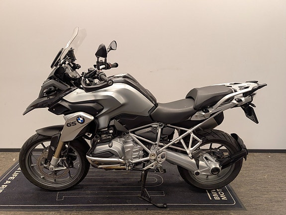 BMW R1200GS 8 of 8