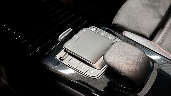 Mercedes-Benz A180 16 of 16