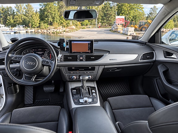 Audi A6 allroad 4 of 8