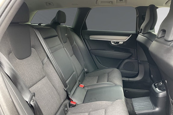 Volvo V90 11 of 16